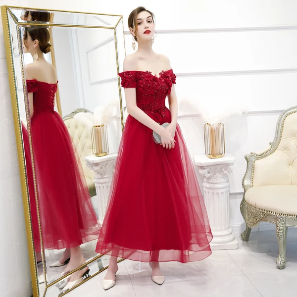 Schöne Rot Abendkleider 2020 A Linie Off Shoulder Kurze Ärmel Applikationen Blumen Perlenstickerei Knöchellänge Rüschen Rückenfreies Festliche Kleider