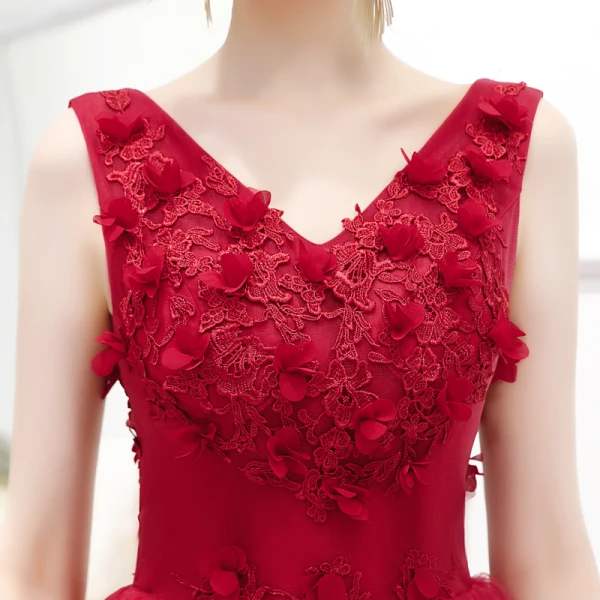 Chic / Beautiful Burgundy Evening Dresses 2020 A-Line / Princess V-Neck Sleeveless Appliques Lace Flower Ankle Length Ruffle Backless Formal Dresses