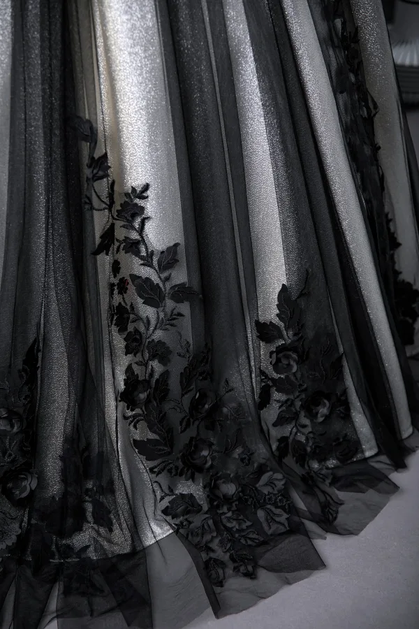 Elegant Black Silver Lace Flower Prom Dresses 2025 Ball Gown Square Neckline Puffy Short Sleeve Backless Floor-Length / Long Prom Formal Dresses
