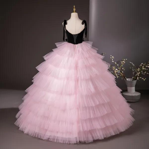 Fashion Blushing Pink Cascading Ruffles Prom Dresses 2024 Ball Gown Spaghetti Straps Sleeveless Backless Floor-Length / Long Prom Formal Dresses