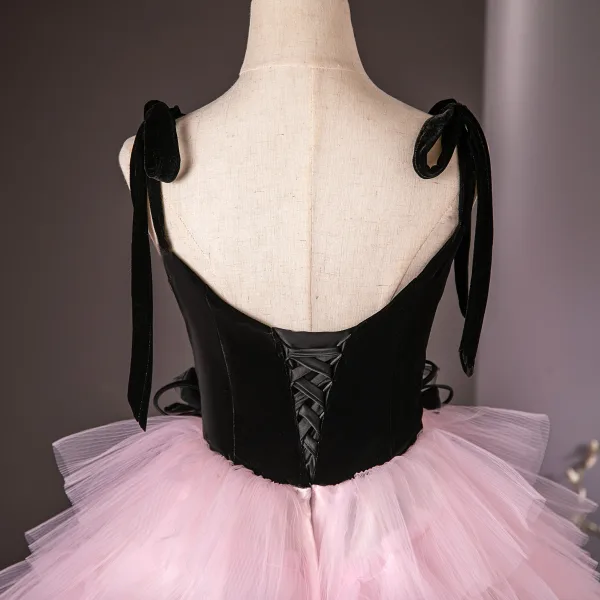 Fashion Blushing Pink Cascading Ruffles Prom Dresses 2024 Ball Gown Spaghetti Straps Sleeveless Backless Floor-Length / Long Prom Formal Dresses