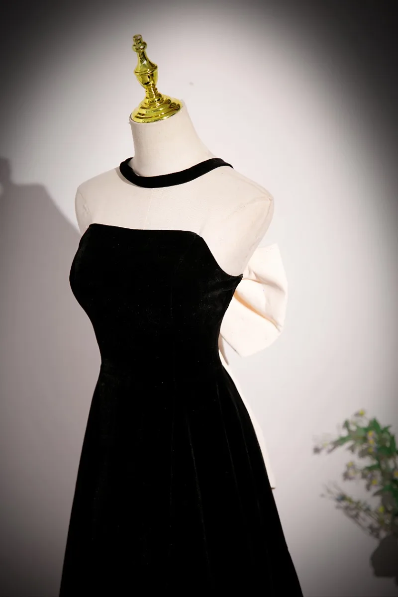 Fashion Black Velvet Prom Dresses 2023 A-Line Princess Halter Sleeveless Backless Bow