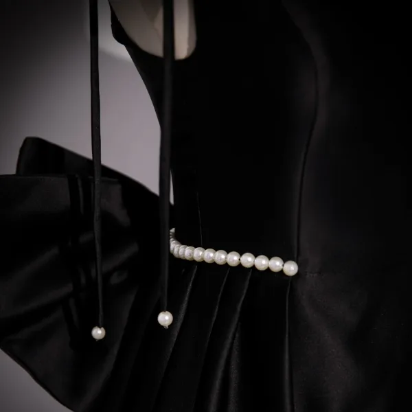 Fashion Black Pearl Satin Prom Dresses 2023 A-Line / Princess Spaghetti Straps Sleeveless Backless Bow Floor-Length / Long Formal Dresses