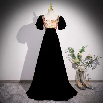 Chic Beautiful Black Printing Velvet Prom Dresses 2023 A Line Princess Square Neckline Short Sleeve Backless Floor Length Long Formal Dresses