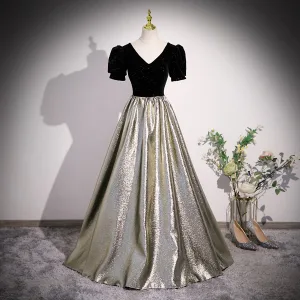 Chic Beautiful Black Sequins Prom Dresses 2023 A Line Princess Square Neckline Short Sleeve Backless Floor Length Long Formal Dresses