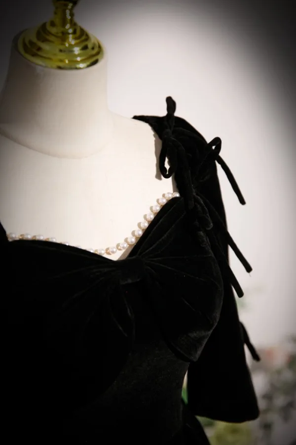 Elegant Black Pearl Velvet Prom Dresses 2023 A-Line / Princess Square Neckline Bow 3/4 Sleeve Backless Floor-Length / Long Formal Dresses