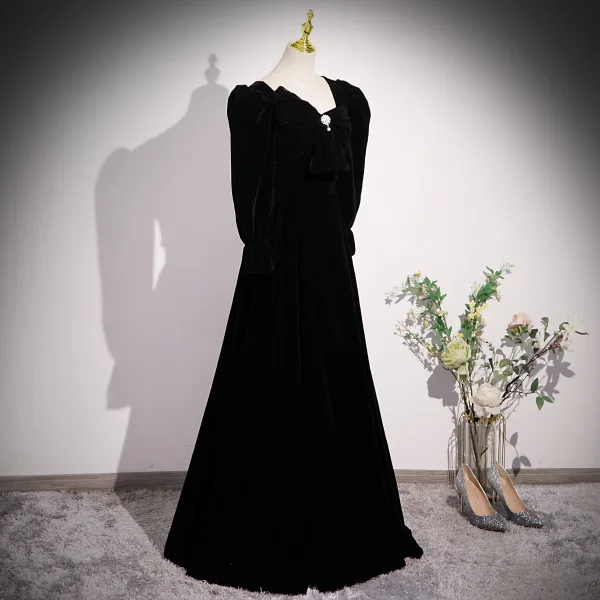 Vintage / Retro Black Pearl Rhinestone Velvet Prom Dresses 2023 A-Line / Princess Scoop Neck Long Sleeve Backless Floor-Length / Long Formal Dresses