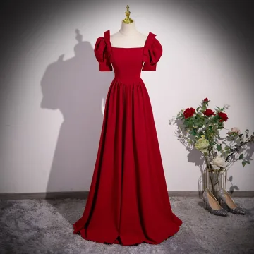 Simple Bordeaux Robe De Bal 2023 Princesse Encolure Carrée Noeud Manches Courtes Dos Nu Longue Robe De Ceremonie