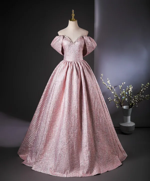 Elegant Blushing Pink Floor-Length / Long Prom Dresses 2024 Ball Gown Off-The-Shoulder Short Sleeve Backless Prom Formal Dresses