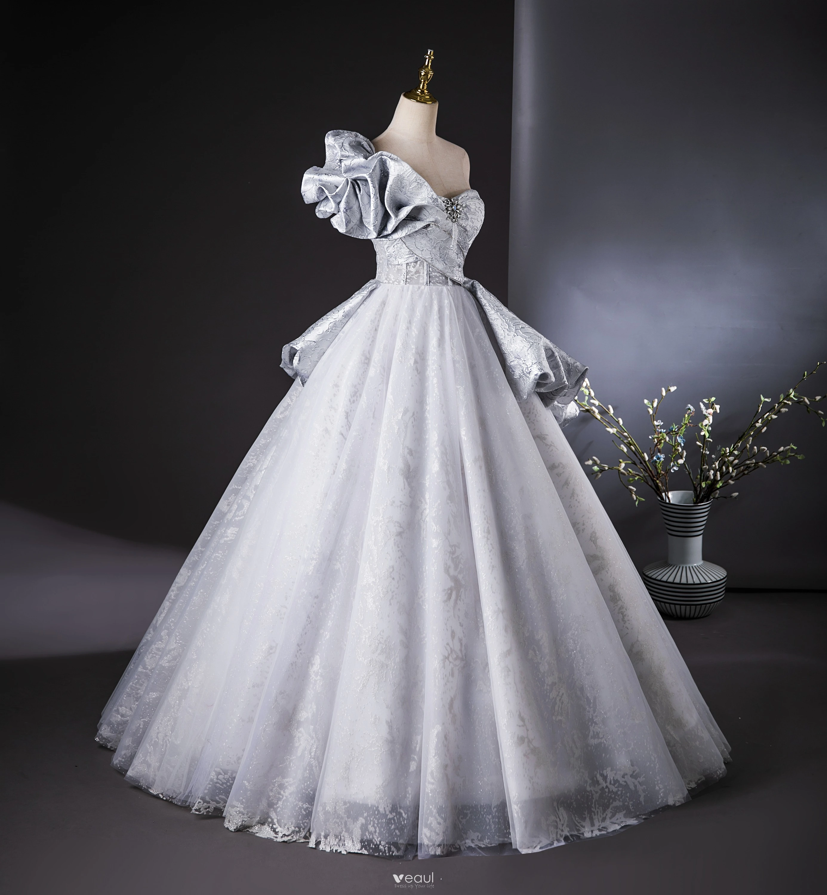 Fashion Silver Grey Rhinestone Prom Dresses 2024 Ball Gown One Shoulder Short Sleeve Backless Floor Length Long Prom Formal Dresses