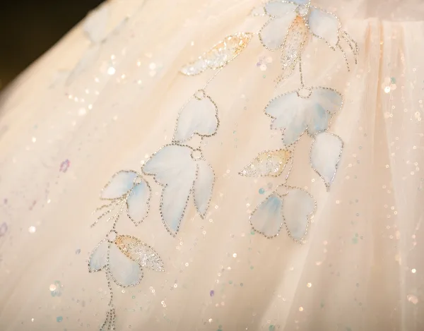 Fashion Ivory Beading Sequins Appliques Prom Dresses 2025 Ball Gown Off-The-Shoulder Short Sleeve Backless Floor-Length / Long Prom Formal Dresses