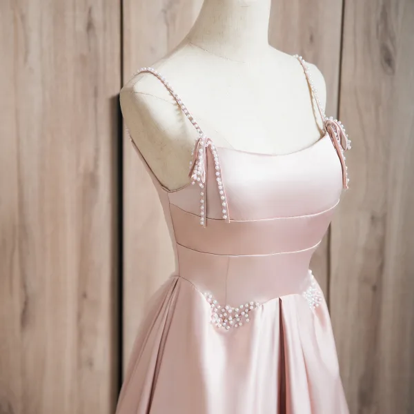Schöne Rosa Perle Satin Ballkleider 2024 A Linie Spaghettiträger Ärmellos Rückenfreies Sweep / Pinsel Zug Ball Festliche Kleider