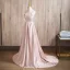 Schöne Rosa Perle Satin Ballkleider 2024 A Linie Spaghettiträger Ärmellos Rückenfreies Sweep / Pinsel Zug Ball Festliche Kleider