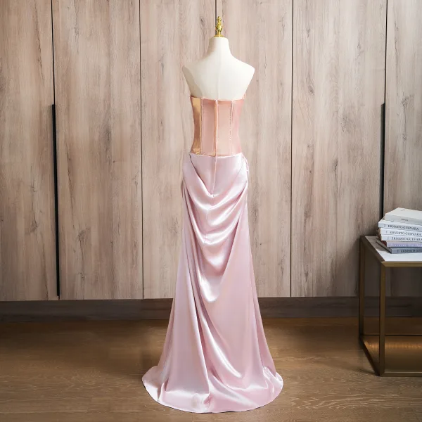 Sexy Blozen Roze Satijn Galajurken 2024 Trompet / Zeemeermin Strapless Mouwloos Ruglooze Sweep Trein Gala Gelegenheid Jurken