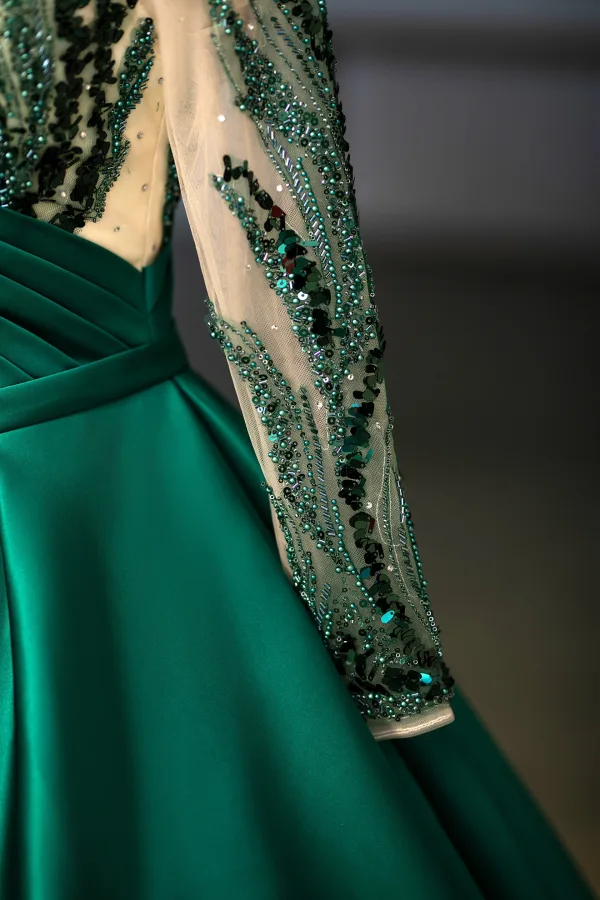 Vintage / Retro Dark Green Beading Sequins Satin Prom Dresses 2025 Ball Gown Scoop Neck Long Sleeve Floor-Length / Long Prom Formal Dresses