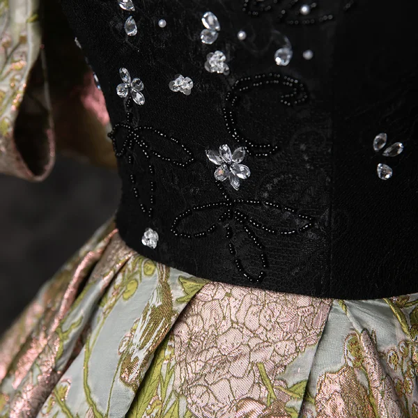 Elegant Black Beading Rhinestone Prom Dresses 2023 Ball Gown Off-The-Shoulder Puffy Short Sleeve Backless Floor-Length / Long Prom Formal Dresses