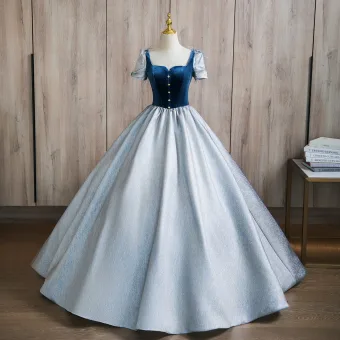 Élégant Bleu Ciel Perlage Satin Robe De Bal 2024 Robe Boule Encolure Carrée Manches Courtes Dos Nu Longue Promo Robe De Ceremonie
