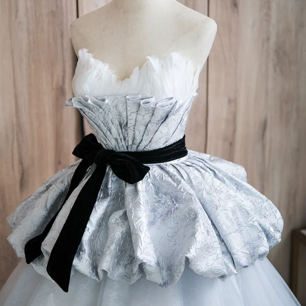 Fashion Silver Grey Glitter Prom Dresses 2024 Ball Gown Strapless Sleeveless Backless Bow Sash Floor-Length / Long Prom Formal Dresses