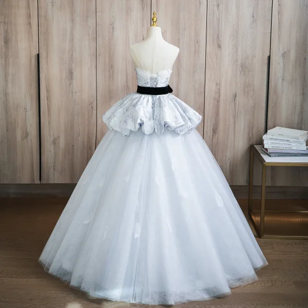 Fashion Silver Grey Glitter Prom Dresses 2024 Ball Gown Strapless Sleeveless Backless Bow Sash Floor-Length / Long Prom Formal Dresses