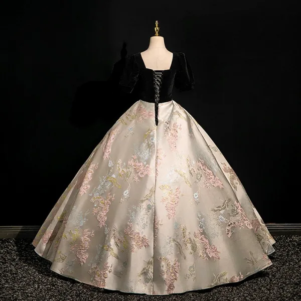 Elegant Black Printing Satin Prom Dresses 2024 Ball Gown Square Neckline Short Sleeve Backless Floor-Length / Long Prom Formal Dresses