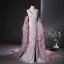 Charmant Rougissant Rose Perlage Perle Paillettes Volants en Cascade Fendue devant Robe De Bal 2024 Trompette / Sirène Col Haut Sans Manches Dos Nu Train De Balayage Promo Robe De Ceremonie