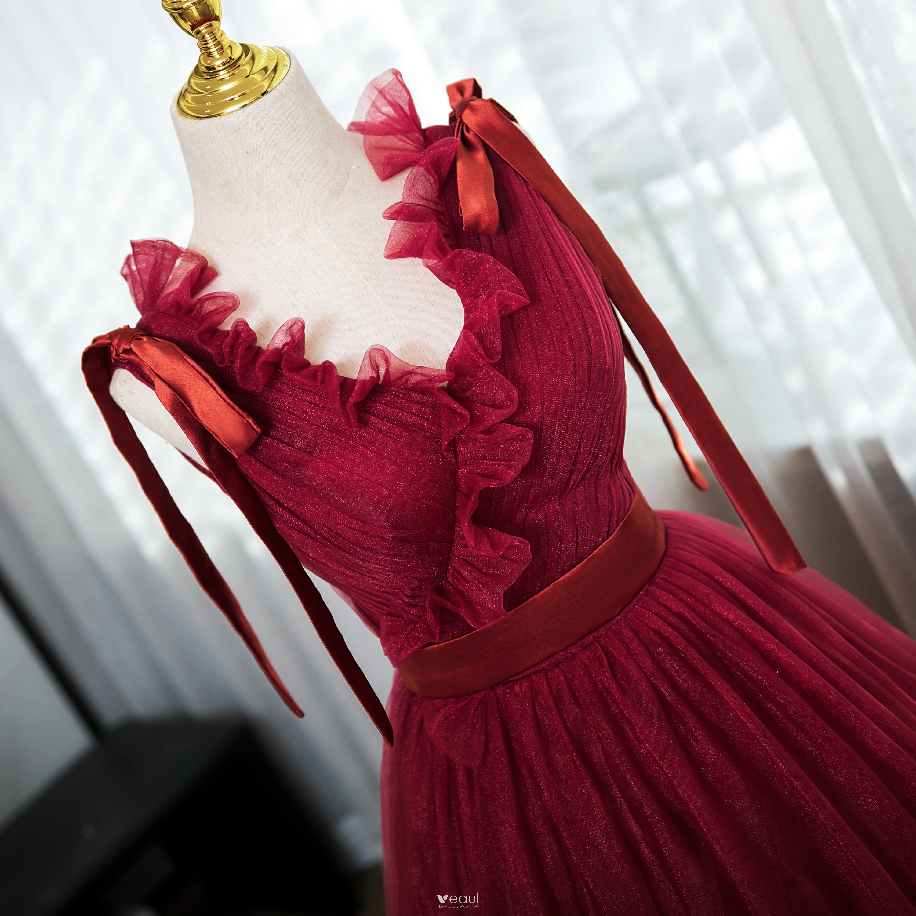 Chic Beautiful Burgundy Prom Dresses 2024 Ball Gown V Neck Sleeveless  Backless Floor Length Long Prom Formal Dresses