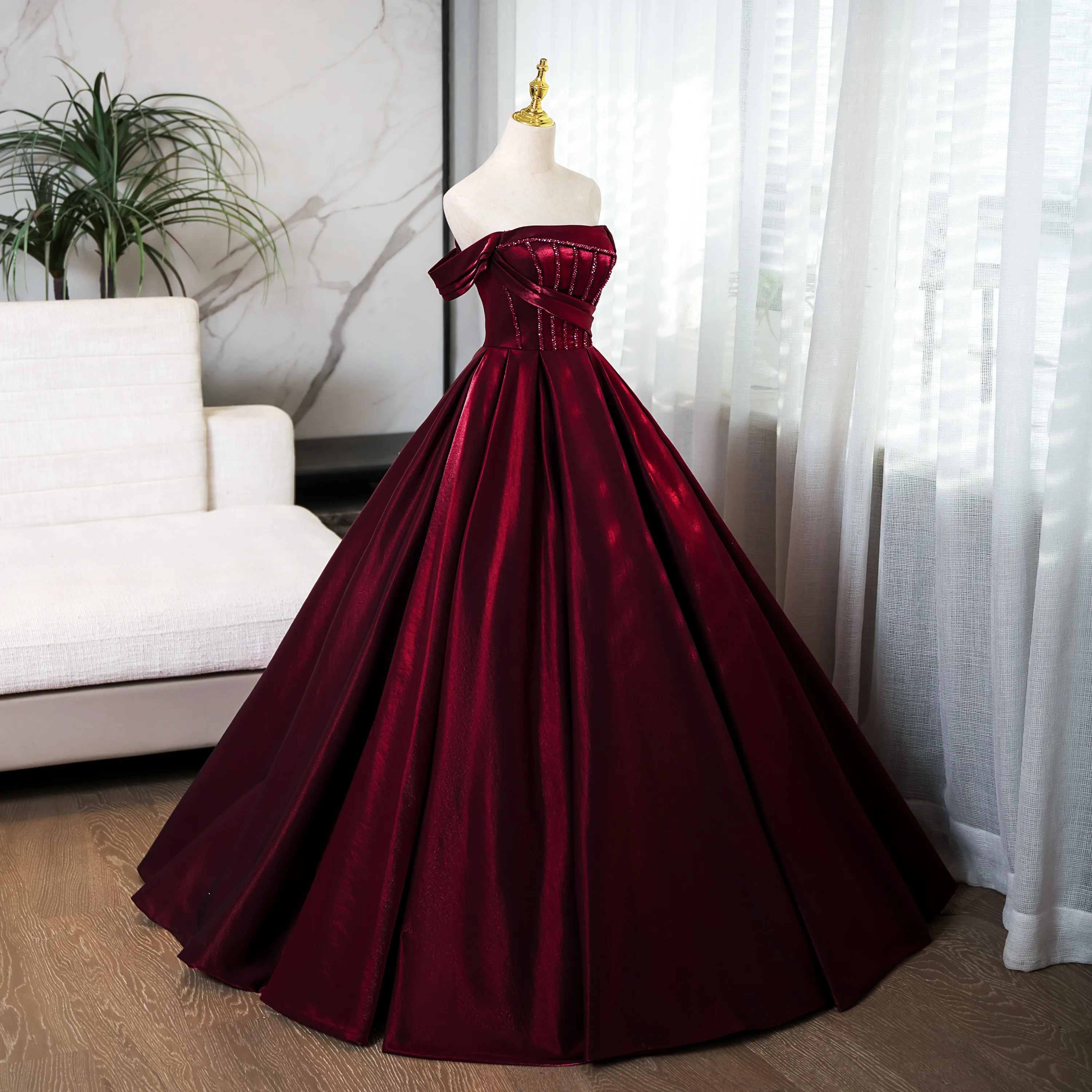 green emerald velvet dress Open-back Long Prom Dress in Sequin Tulle