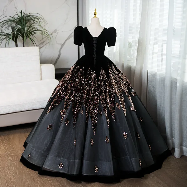 Elegant Black Sequins Prom Dresses 2024 Ball Gown V-Neck Short Sleeve Backless Floor-Length / Long Prom Formal Dresses