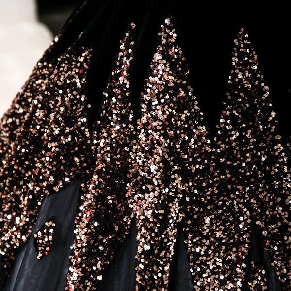 Elegant Black Sequins Prom Dresses 2024 Ball Gown V-Neck Short Sleeve Backless Floor-Length / Long Prom Formal Dresses