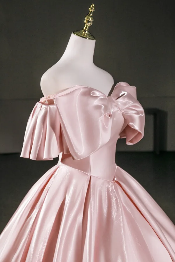 Elegant Blushing Pink Prom Dresses 2026 Ball Gown Off-The-Shoulder Short Sleeve Backless Floor-Length / Long Formal Dresses