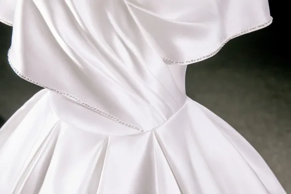 Vintage / Retro Ivory Beading Homecoming Graduation Dresses 2026 Ball Gown High Neck Short Sleeve Backless Knee-Length Formal Dresses