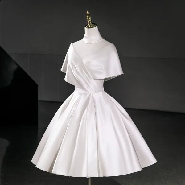 Vintage / Retro Ivory Beading Homecoming Graduation Dresses 2026 Ball Gown High Neck Short Sleeve Backless Knee-Length Formal Dresses