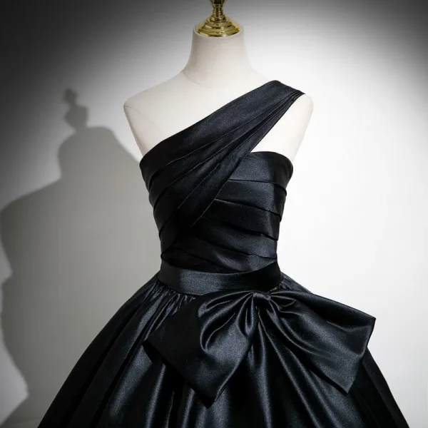 Vintage / Retro Black Satin Prom Dresses 2025 Ball Gown One-Shoulder Sleeveless Backless Bow Sash Floor-Length / Long Formal Dresses