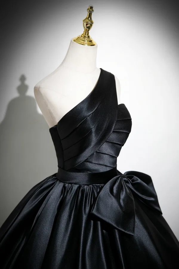 Vintage / Retro Black Satin Prom Dresses 2025 Ball Gown One-Shoulder Sleeveless Backless Bow Sash Floor-Length / Long Formal Dresses