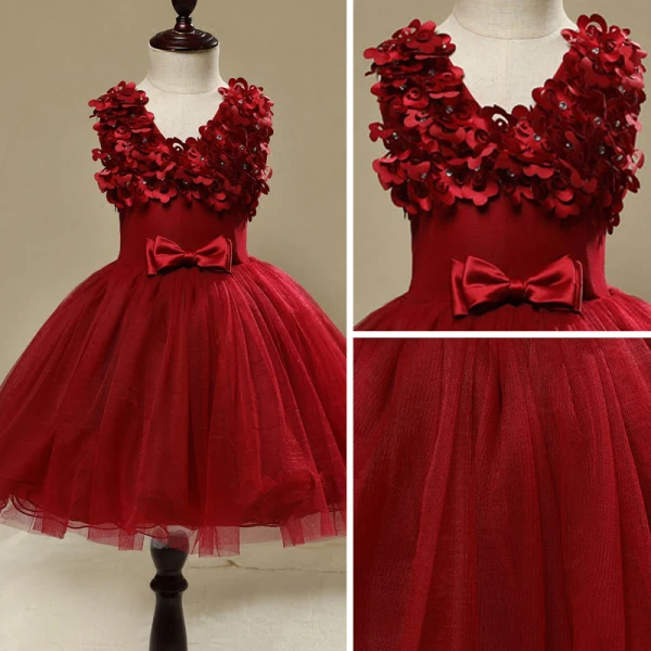 Chic / Beautiful Hall Wedding Party Dresses 2017 Flower Girl Dresses Burgundy Short Ball Gown Cascading Ruffles V-Neck Sleeveless Bow Rhinestone Appliques Flower
