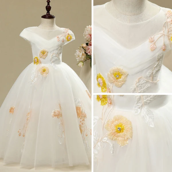 Chic / Beautiful Church Wedding Party Dresses 2017 Flower Girl Dresses White A-Line / Princess Floor-Length / Long Cascading Ruffles Scoop Neck Short Sleeve Embroidered Flower Beading