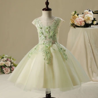 Chic Beautiful Hall Wedding Party Dresses 2017 Flower Girl Dresses Sage Green Short Ball Gown Cascading Ruffles Short Sleeve Scoop Neck Lace Appliques Flower Pearl