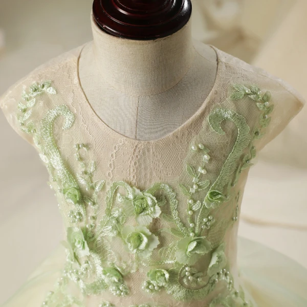 Chic / Beautiful Hall Wedding Party Dresses 2017 Flower Girl Dresses Sage Green Short Ball Gown Cascading Ruffles Short Sleeve Scoop Neck Lace Appliques Flower Pearl
