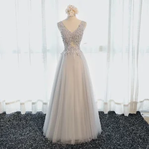 Chic Belle Salle Robe De Ceremonie 2017 Robe De Soirée Gris Longue Princesse Volants En Cascade V Cou Sans Manches Dos Nu En Dentelle Appliques Fleur Perle Perlage Paillettes