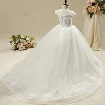 Chic Beautiful Church Wedding Party Dresses 2017 Flower Girl Dresses White Ball Gown Chapel Train Scoop Neck Short Sleeve Lace Flower Appliques Rhinestone Pearl