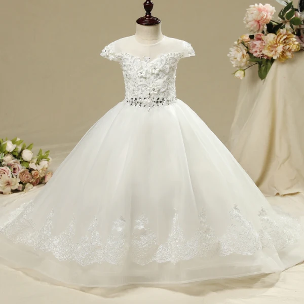 Chic / Beautiful Church Wedding Party Dresses 2017 Flower Girl Dresses White Ball Gown Chapel Train Scoop Neck Short Sleeve Lace Flower Appliques Rhinestone Pearl