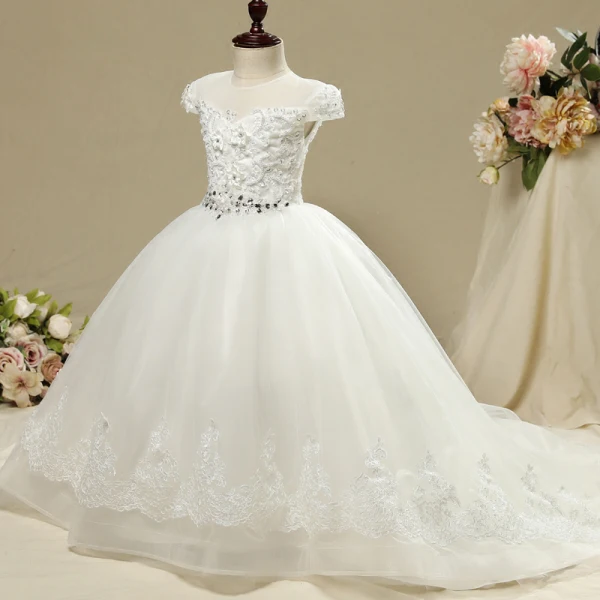 Chic / Beautiful Church Wedding Party Dresses 2017 Flower Girl Dresses White Ball Gown Chapel Train Scoop Neck Short Sleeve Lace Flower Appliques Rhinestone Pearl
