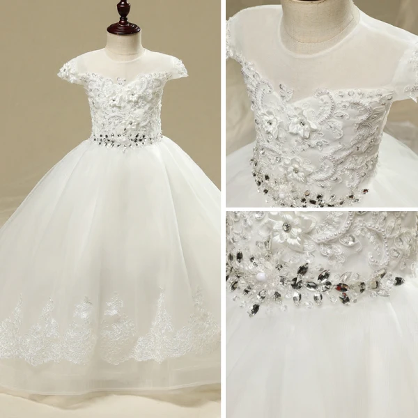 Chic / Beautiful Church Wedding Party Dresses 2017 Flower Girl Dresses White Ball Gown Chapel Train Scoop Neck Short Sleeve Lace Flower Appliques Rhinestone Pearl