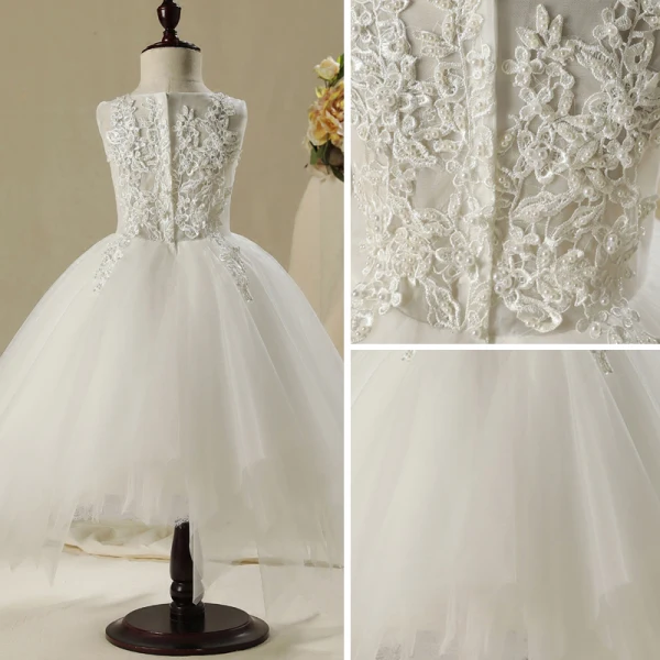 Schöne Kirche Kleider Für Hochzeit 2017 Mädchenkleider Weiß Asymmetrisch Ballkleid Fallende Rüsche Rundhalsausschnitt Ärmellos Perle Applikationen Blumen