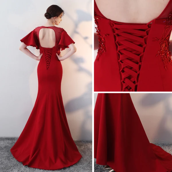 Chic / Belle Bordeaux Transparentes Robe De Soirée 2018 Trompette / Sirène Encolure Dégagée Manches Courtes Appliques En Dentelle Faux Diamant Train De Balayage Dos Nu Robe De Ceremonie
