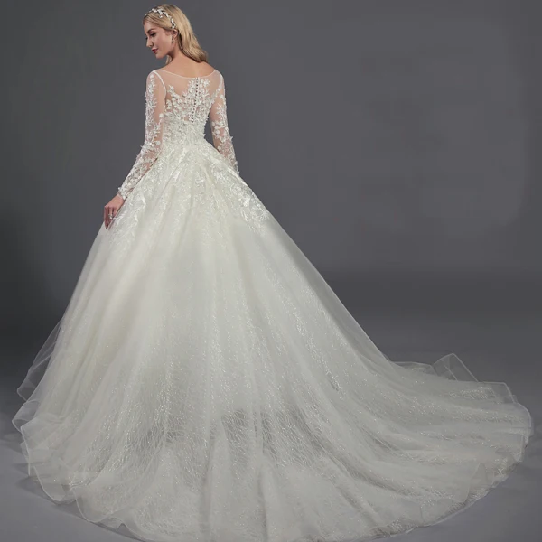 Luxe Ivoire Robe De Mariée 2020 Princesse U-Cou Manches Longues Brodé Fleur Appliques Dos Nu Perlage Chapel Train Mariage