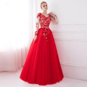 Charmant Rouge Transparentes Robe De Bal 2018 Princesse Encolure Dégagée Manches Longues Appliques En Dentelle Perlage Faux Diamant Longue Volants Dos Nu Robe De Ceremonie
