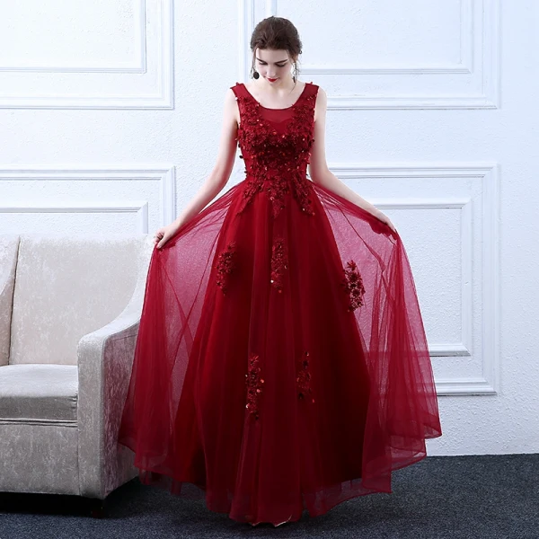 Chic / Belle Bordeaux Robe De Soirée 2018 Princesse Encolure Dégagée Sans Manches Paillettes Appliques Fleur Longue Volants Dos Nu Robe De Ceremonie