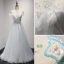 Élégant Robe De Ceremonie 2017 Robe De Soirée Bleu Ciel Gris Train De Balayage Princesse Volants en Cascade Encolure Dégagée Manches Courtes Dos Nu Ceinture Perlage Cristal Paillettes Perle