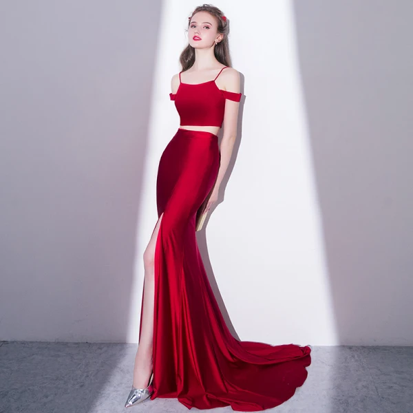 Sexy Bordeaux 2 Pièces Robe De Soirée 2018 Trompette / Sirène Fendue devant Bretelles Spaghetti Dos Nu Manches Courtes Train De Balayage Robe De Ceremonie